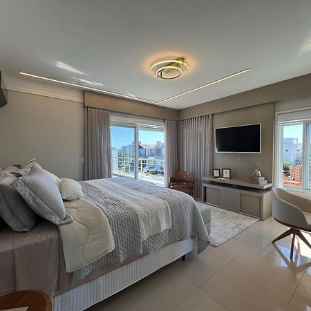 Casa Luxuosa No Condominio Condado De Capao Capão da Canoa エクステリア 写真